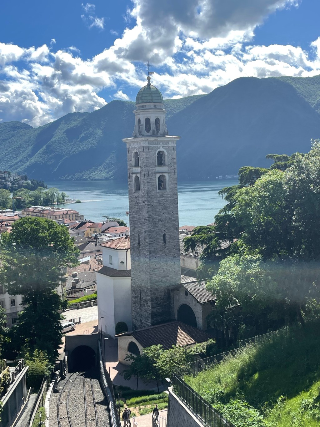 A little side&nbsp;trip…